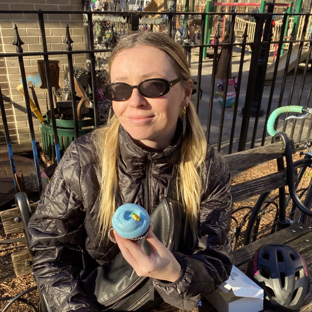 Meet your Posher, Alexandra